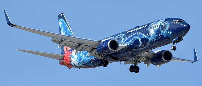 WestJet Boeing 737-8CT C-GWSZ Magic Plane, Phoenix Sky Harbor, January 22, 2016